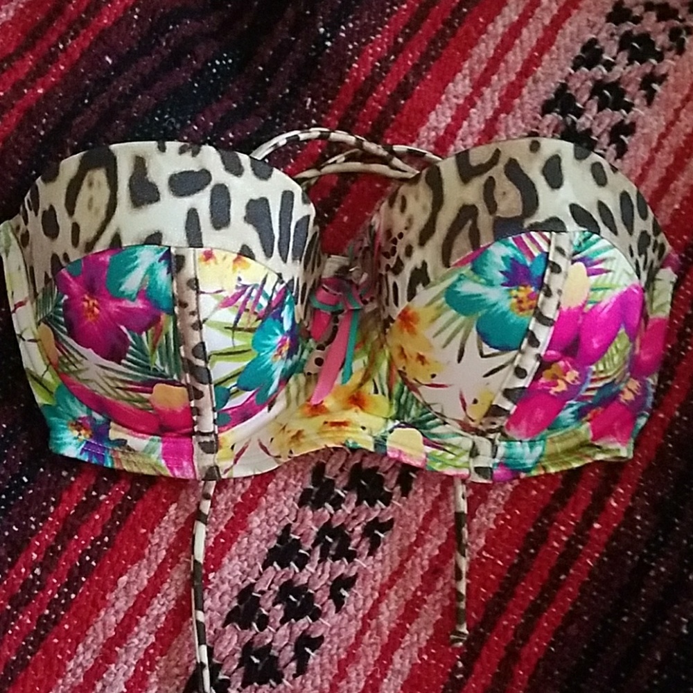 Bandeau Bathing suit Top